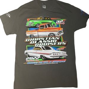 nice shirt with cool graphic